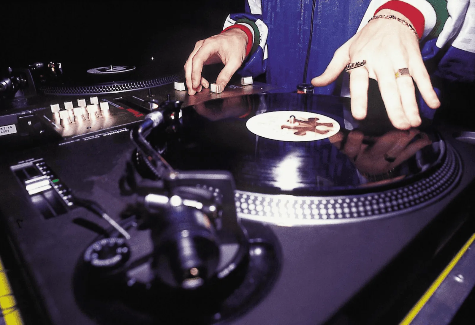 DJ DOUBLE S: L'ETÀ DELLA RAGIONE 4 DOUBLES 04