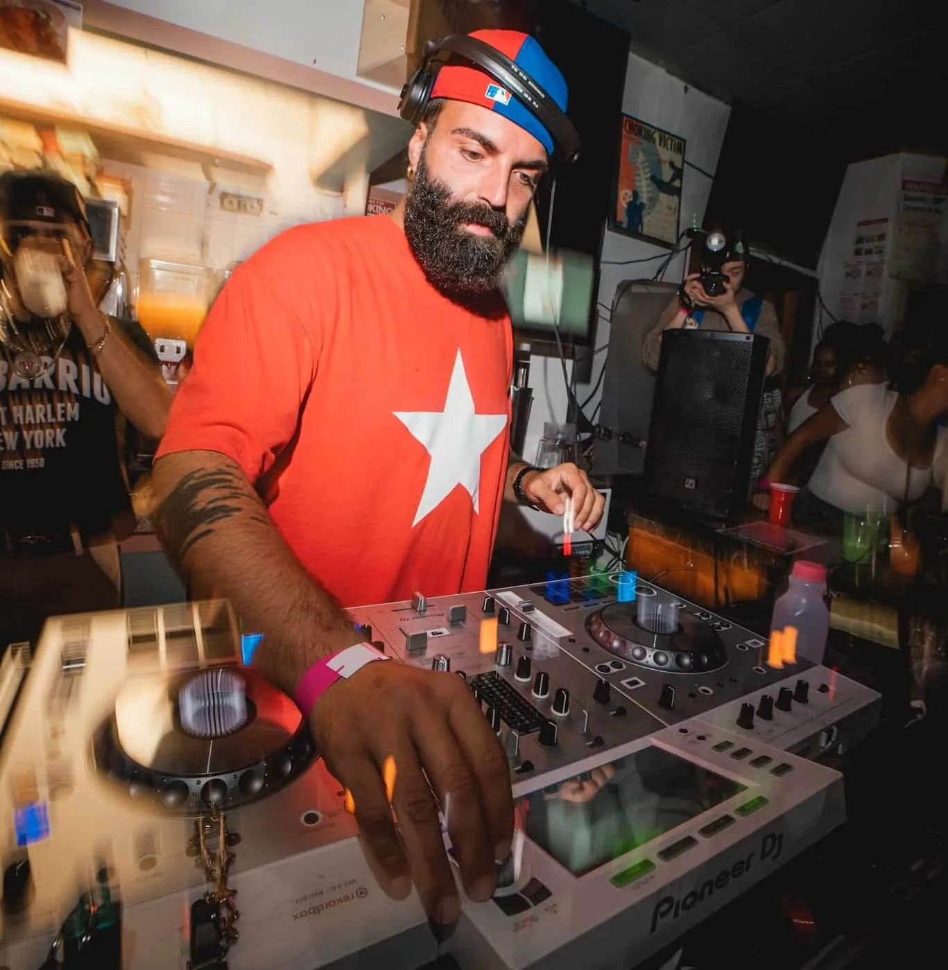 SGAMO: ONE NATION UNDER A GROOVE 2 SGAMO04